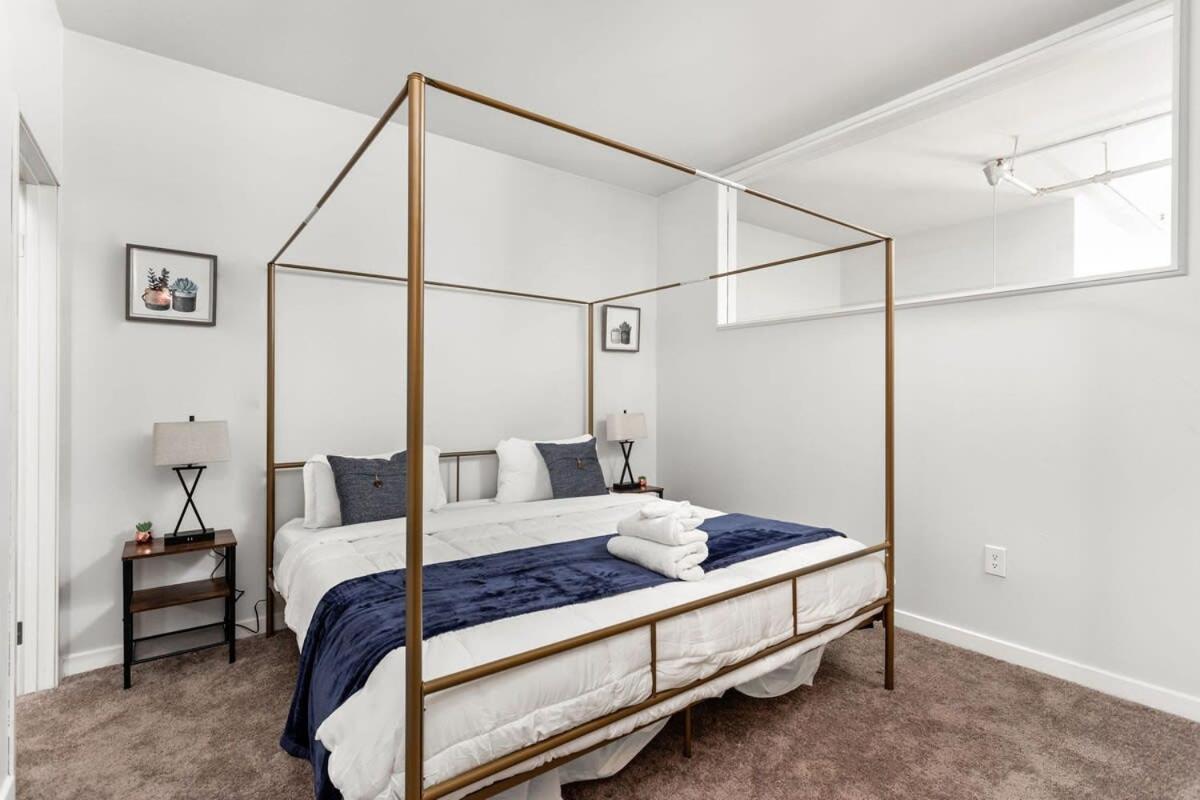 Modern Downtown Apartment 2Br 2Ba By Cozysuites Indianapolis Extérieur photo